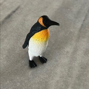 Terra by Battat Emperor Penguin 4inch Figurine